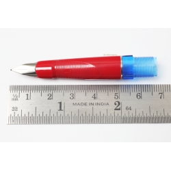Pelikano L Feder 4. Modell P461 inkl. rotes Griffstück für Linkshänder