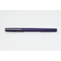 Pelikan P630 Signum Edelstahl B Feder Duritan Dunkelblau Patronenfüller