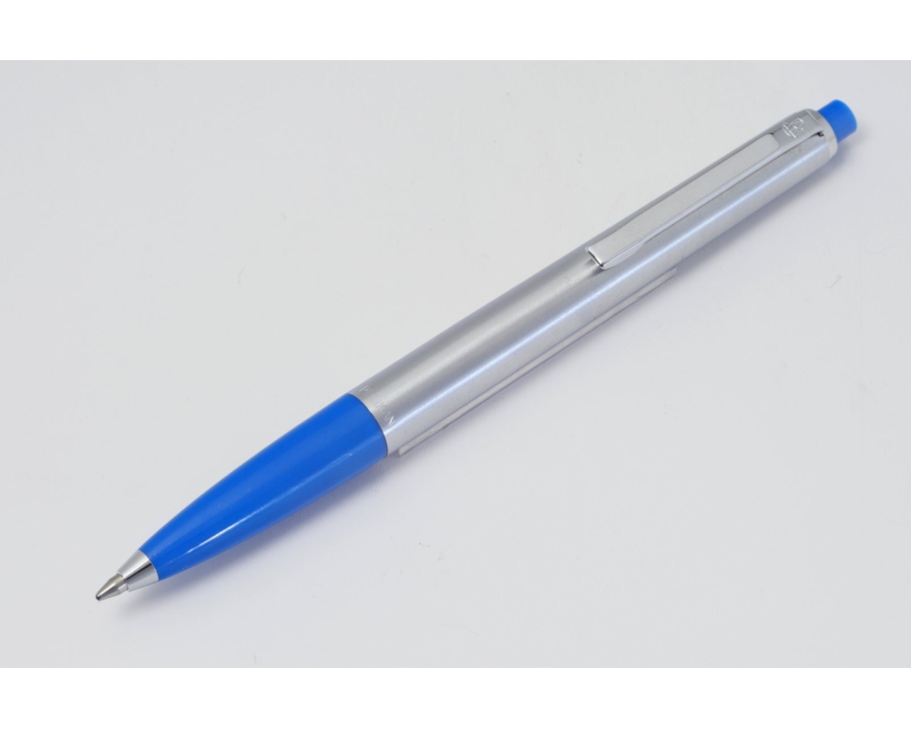 Pelikan K 474 Kugelschreiber Druckmechanik Chrom mattiert Saphir-blau