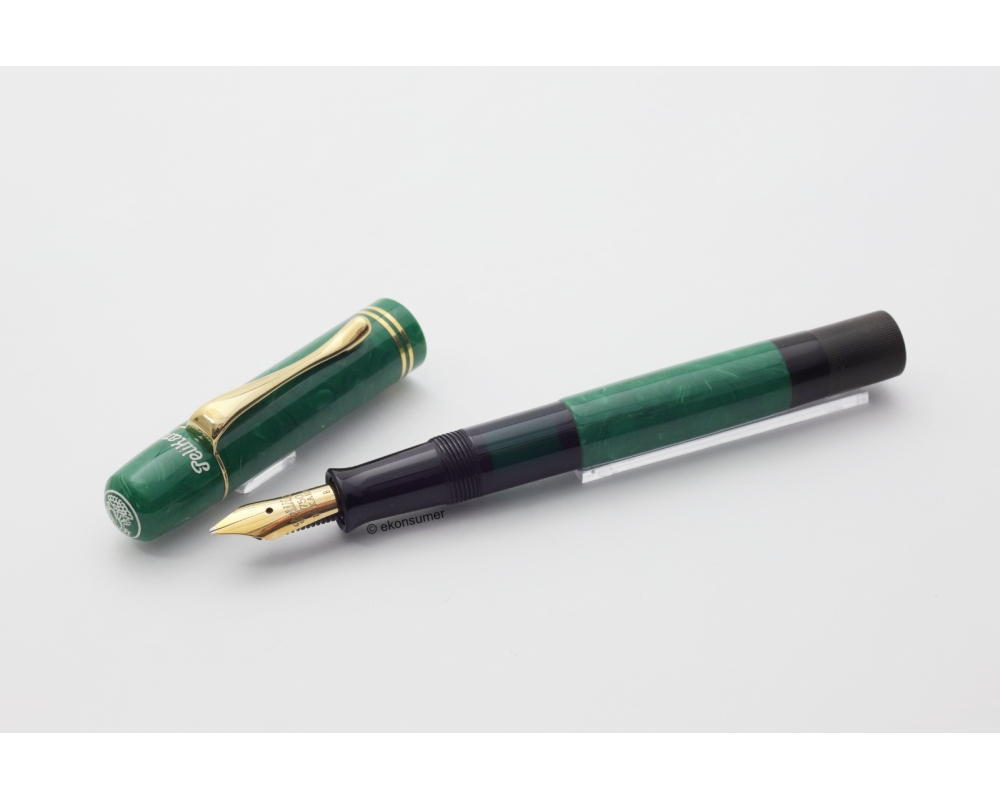 Pelikan M101 1935 Limited Edition 1998 Füllhalter Kolbenfüller 18C F Feder