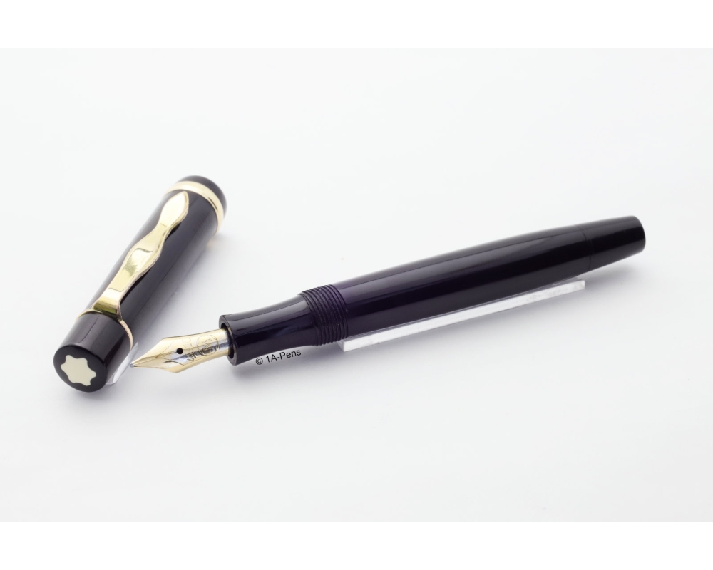 Montblanc Masterpiece K122 Black Hard-Rubber Push-knob filler 14C M Gold-nib Vintage